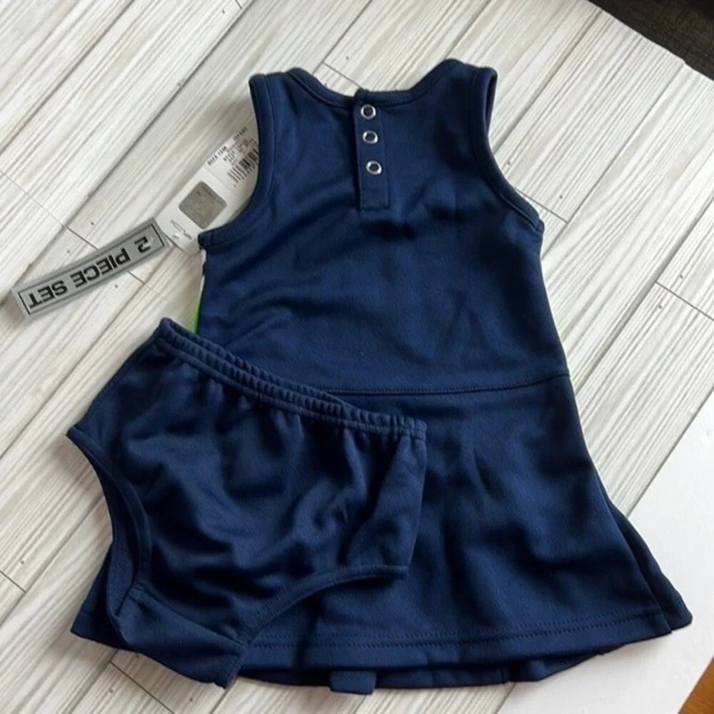 NWT Authentic Seattle Seahawks girls 2 piece set. NFL Team Apparel/Cheerleader